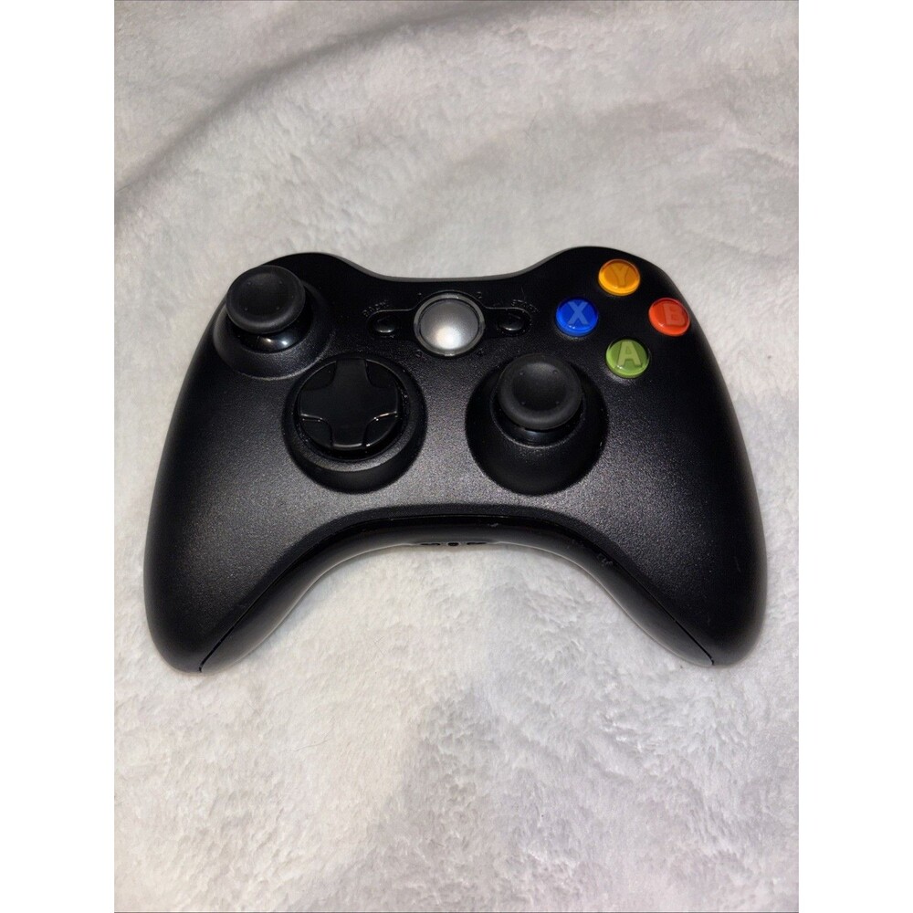 Black Xbox 360 Controller - Wireless. Untested